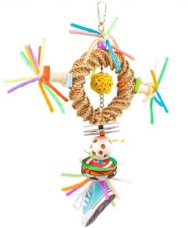 COLOURFUL ROUND PENDANT IN STRAW