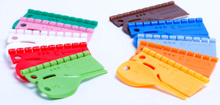 PLASTIC BIRD RING WITH KEY 3mm