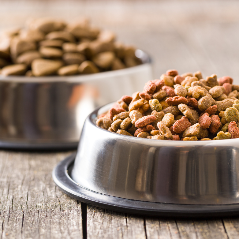 The Ultimate Guide to Choosing the Right Pet Food for Your Furry Friend