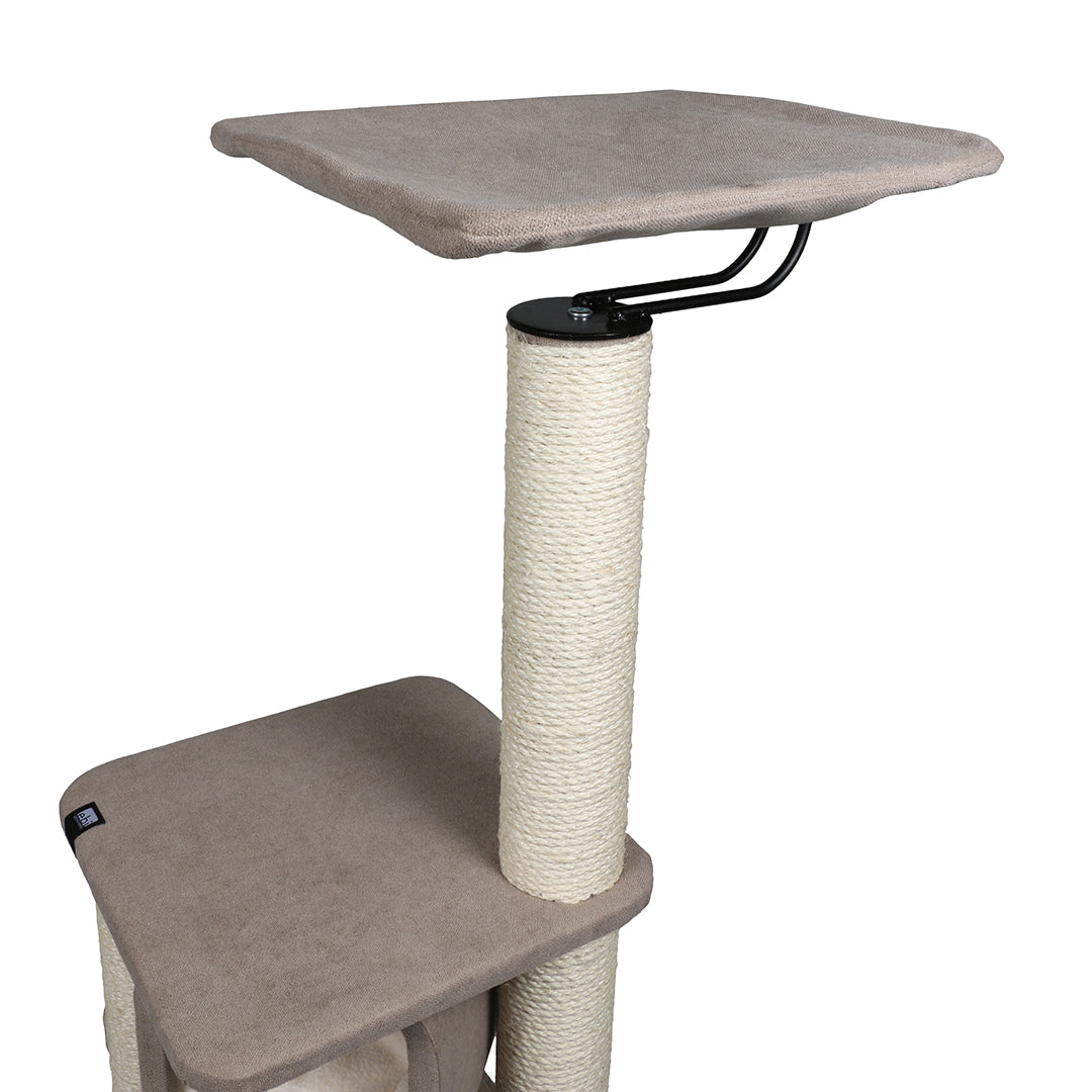 CAT SCRATCHING TREE OKINAWA