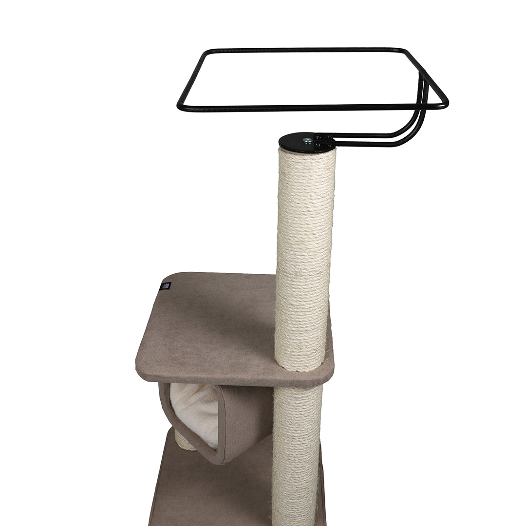 CAT SCRATCHING TREE OKINAWA