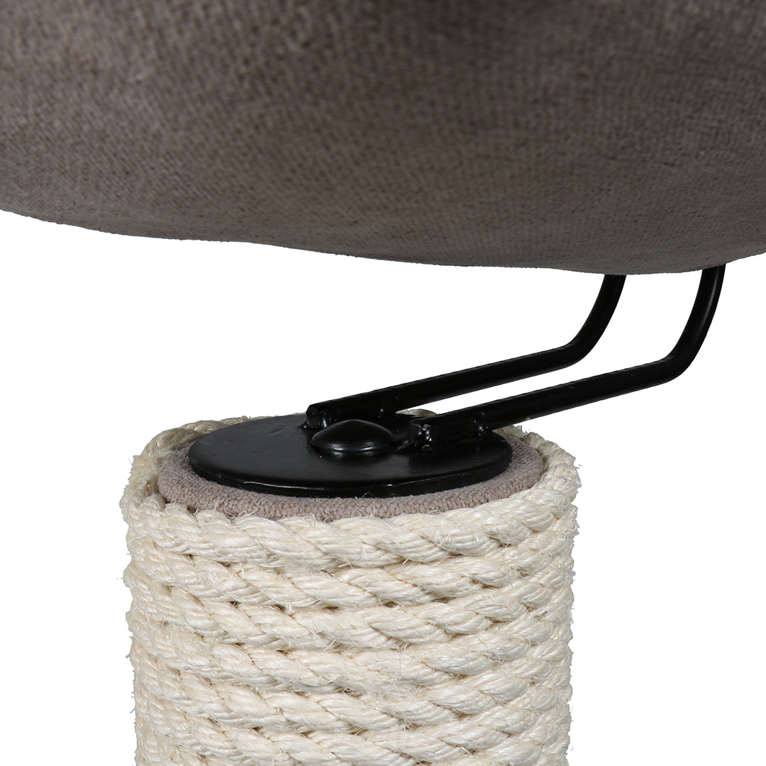 CAT SCRATCHING POLE IWAKI