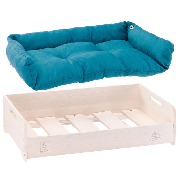 DOG & CAT BED HALL