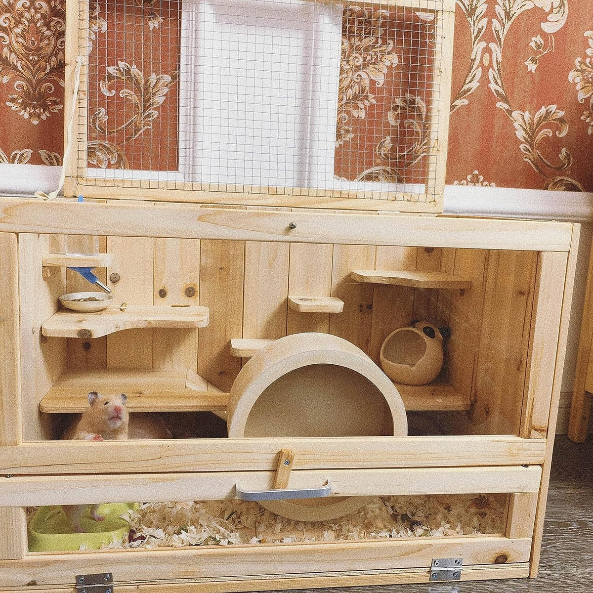 WOODEN RODENT CAGE MAZE