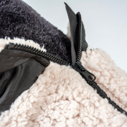 DOG JACKET SHEEP SKIN BLACK/WHITE
