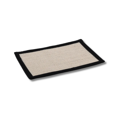 SCRATCH PROTECTING MAT