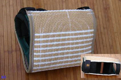 BITE CUSHION WITH HANDLE AND COATING