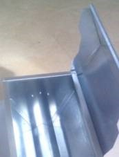 OUDTOOR GALVANISED FEEDER 18KG